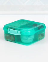 41685_1.25l_lunch_bentocube_lifestyle_bench_food_closed_teal