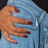 4260198096995_benecos_nail_polish_5ml_swet_plum_Hand_2048x