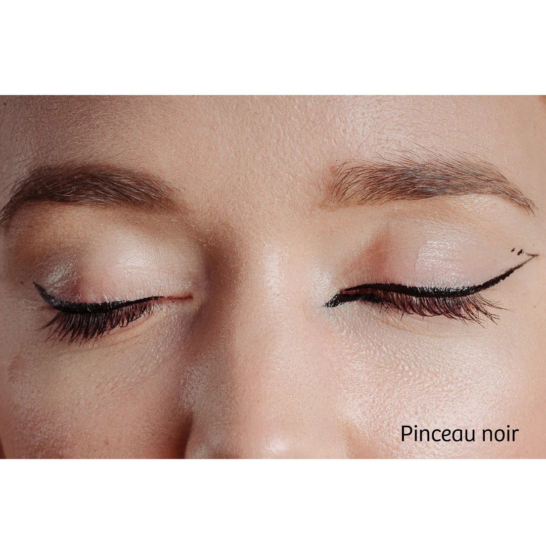 Charlotte-bio-eye-liner-pinceau_1800x1800