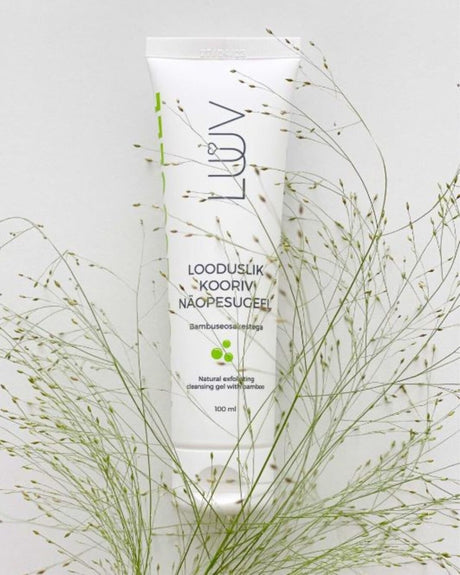 Luuv Cosmetics Exfoliating Face Wash 2