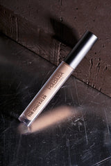 madara-makeup-concealer-1