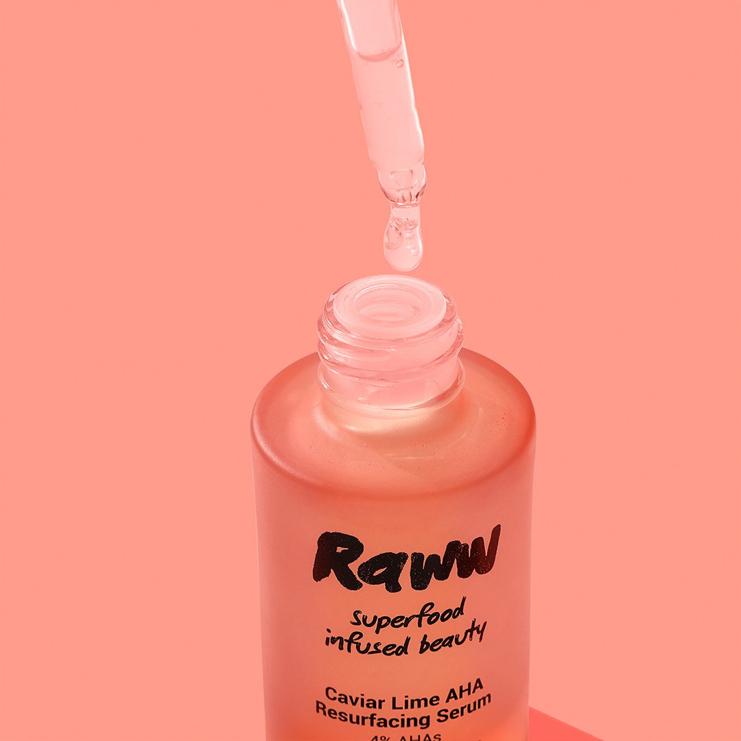 Raww-Caviar-Lime-AHA-Resurfacing-Serum-Lifestyle-01