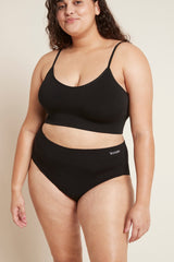 S21-Full Brief Period Proof-Low to Medium_Black_LYOLYTE Ribbed Low Back Bra_Black-211023-Boody-0928